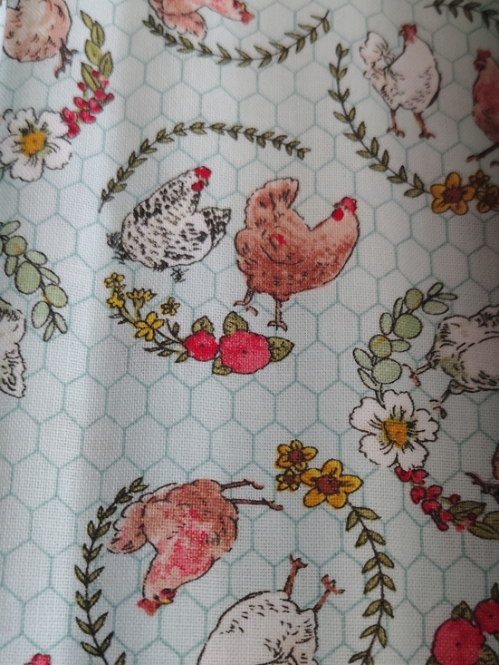 Other - Chicken Farm Floral Cotton Fabric - Five Piece Fat Quarter Bundle
